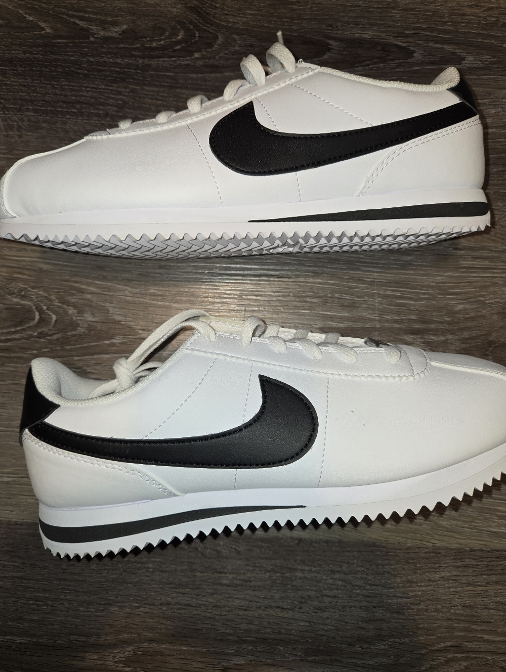 Brand New Nike Cortez Size 5.5 Youth/ Alsp Fits 7 Women